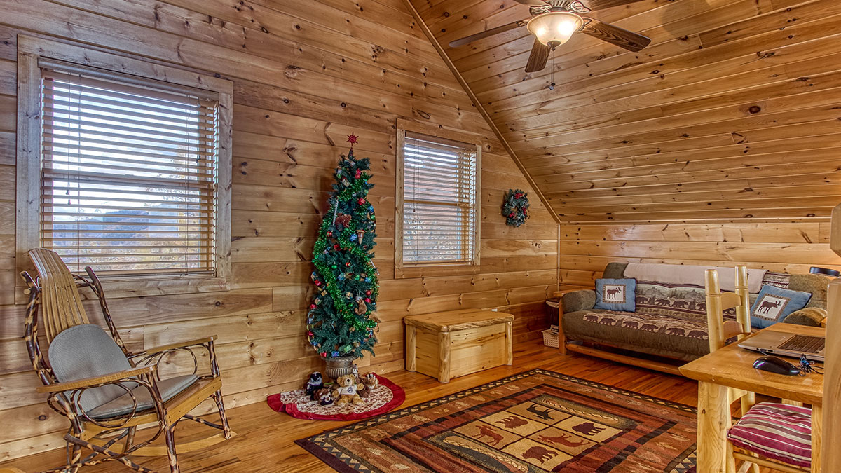Above Awe Cabin image 19