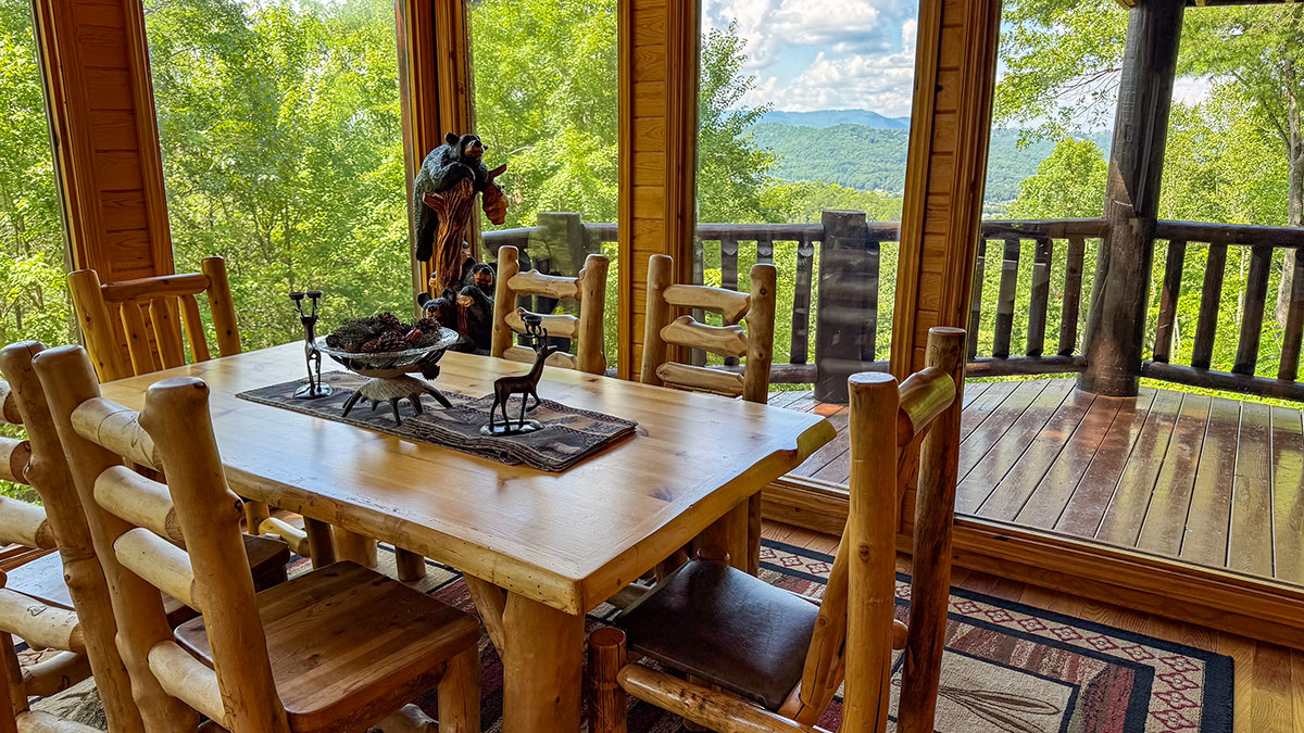 Amazing Grace Cabin image 11