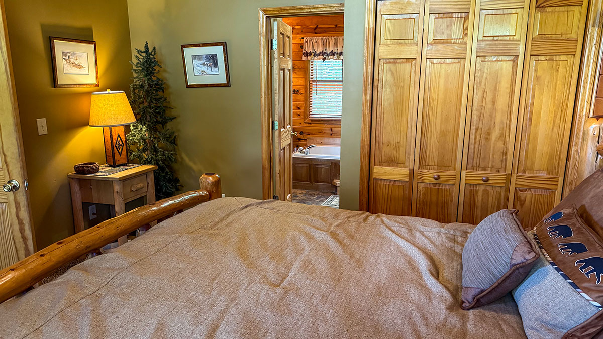 Amazing Grace Cabin image 13