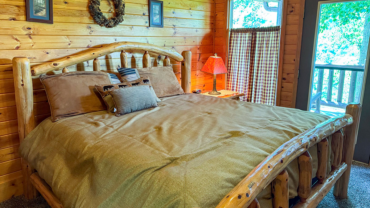 Amazing Grace Cabin image 14