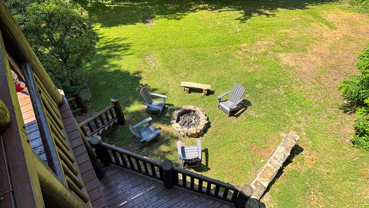 Amazing Grace Cabin image 33