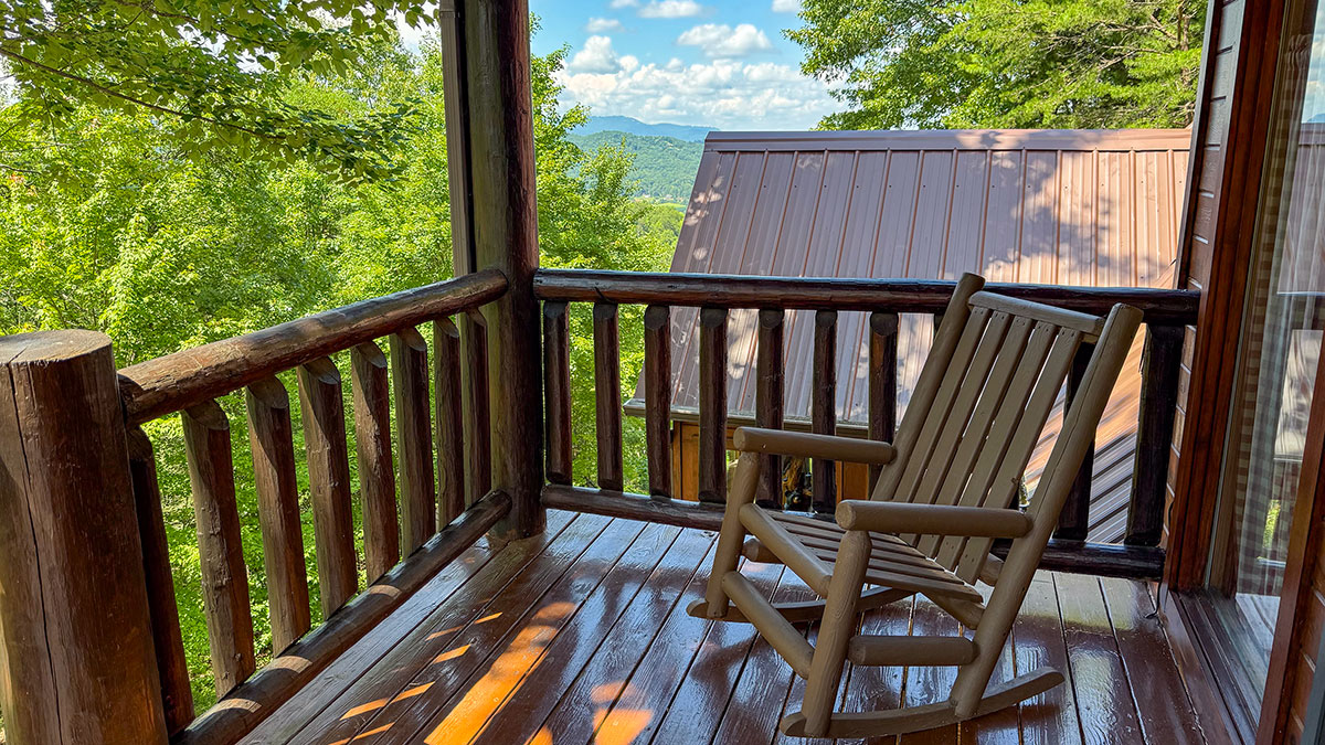 Amazing Grace Cabin image 38