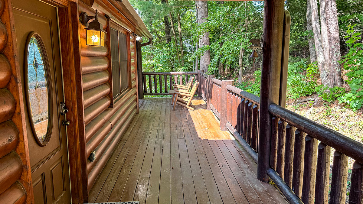 Amazing Grace Cabin image 42