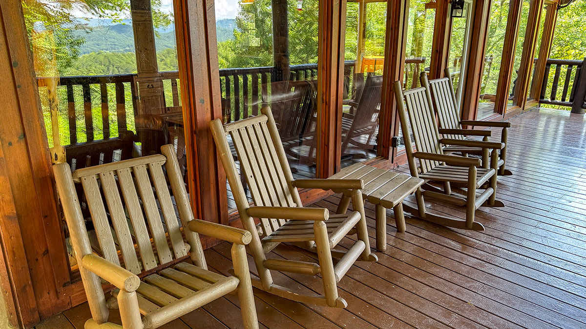 Amazing Grace Cabin image 44