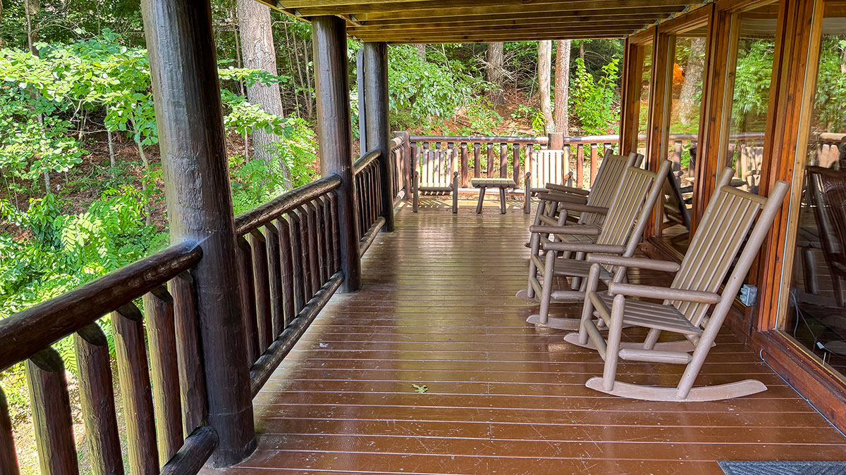 Amazing Grace Cabin image 46