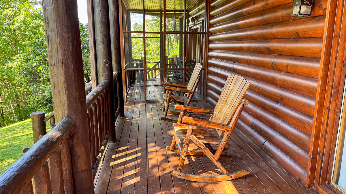 Amazing Grace Cabin image 50