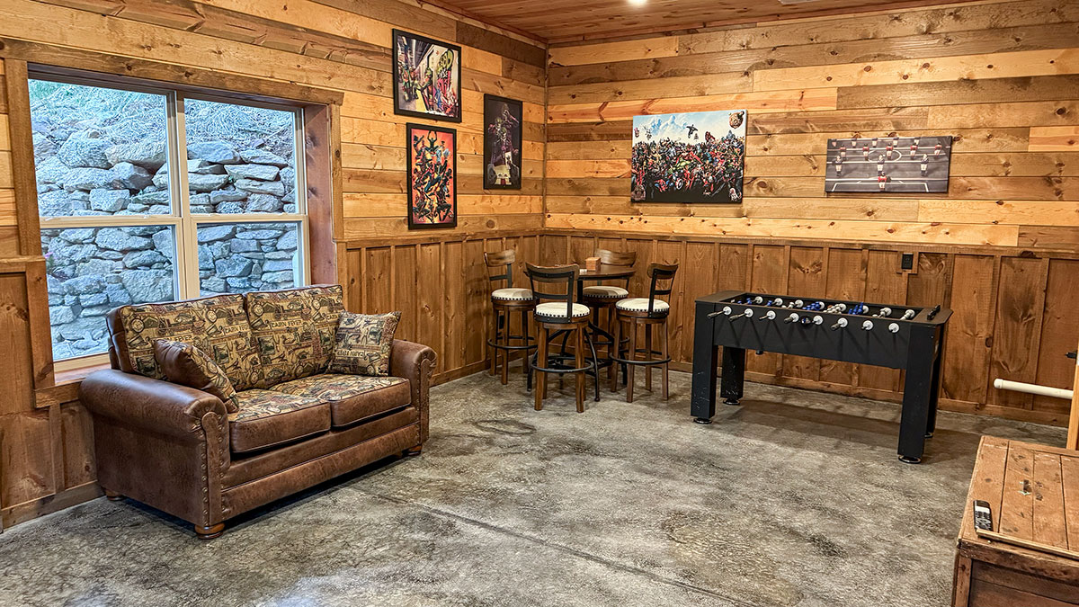 Bear Heaven Cabin image 31