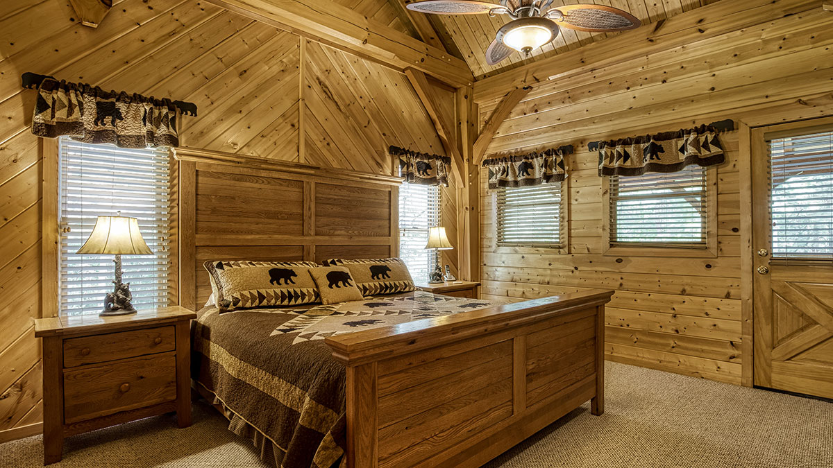 Cabin Fever Cabin image 14