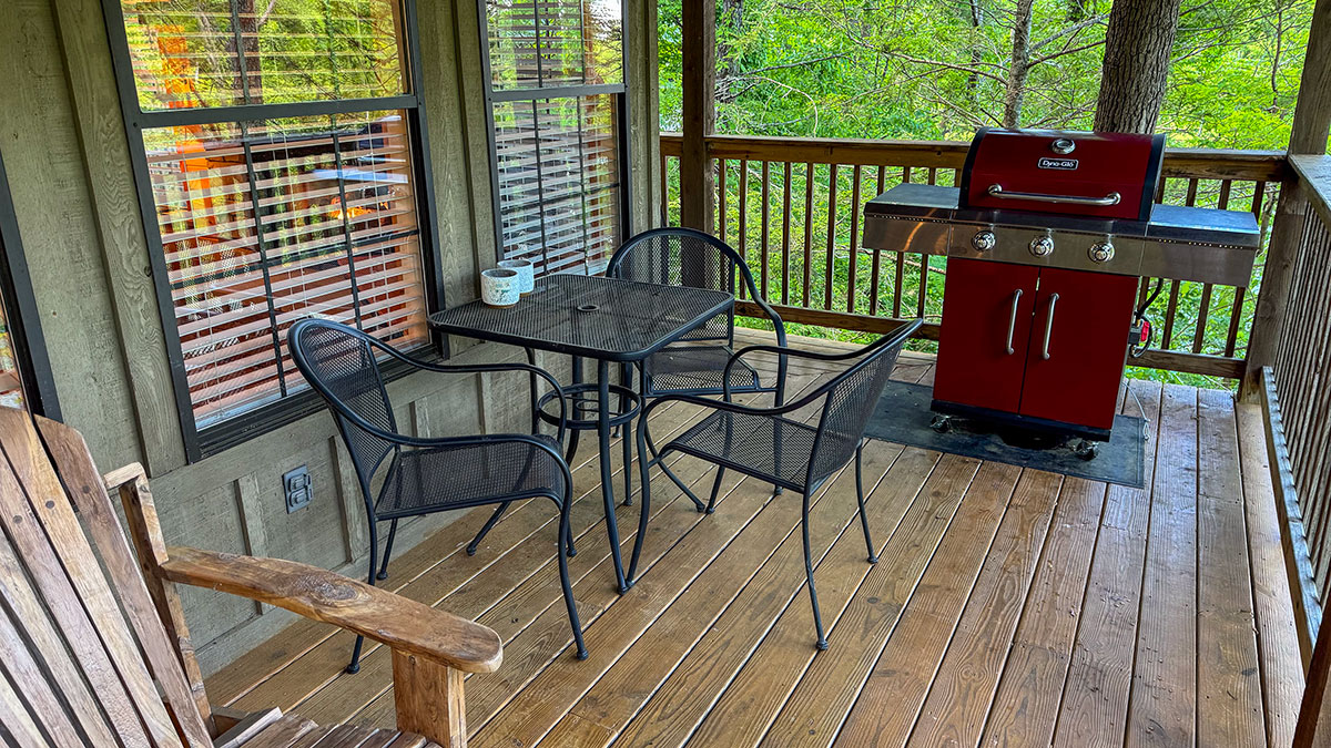 Lake Song Cabin image 31
