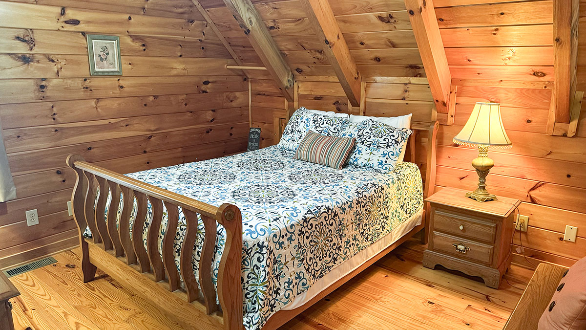Mountain View Cabin image 11