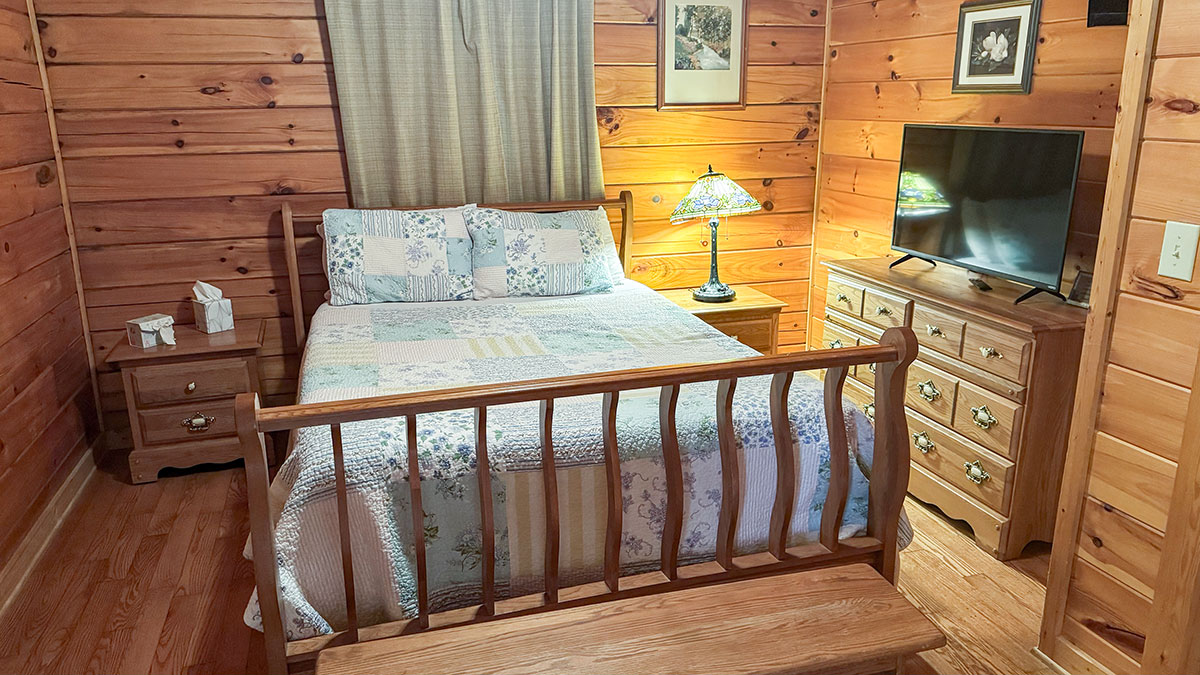 Mountain View Cabin image 13