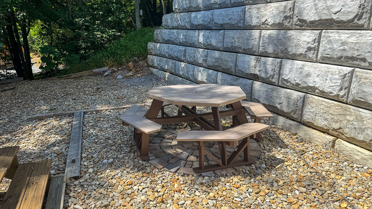 Mountain View Cabin image 17
